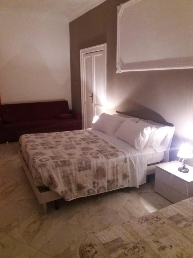B&Bhotel Emmanuel Napoli Buitenkant foto