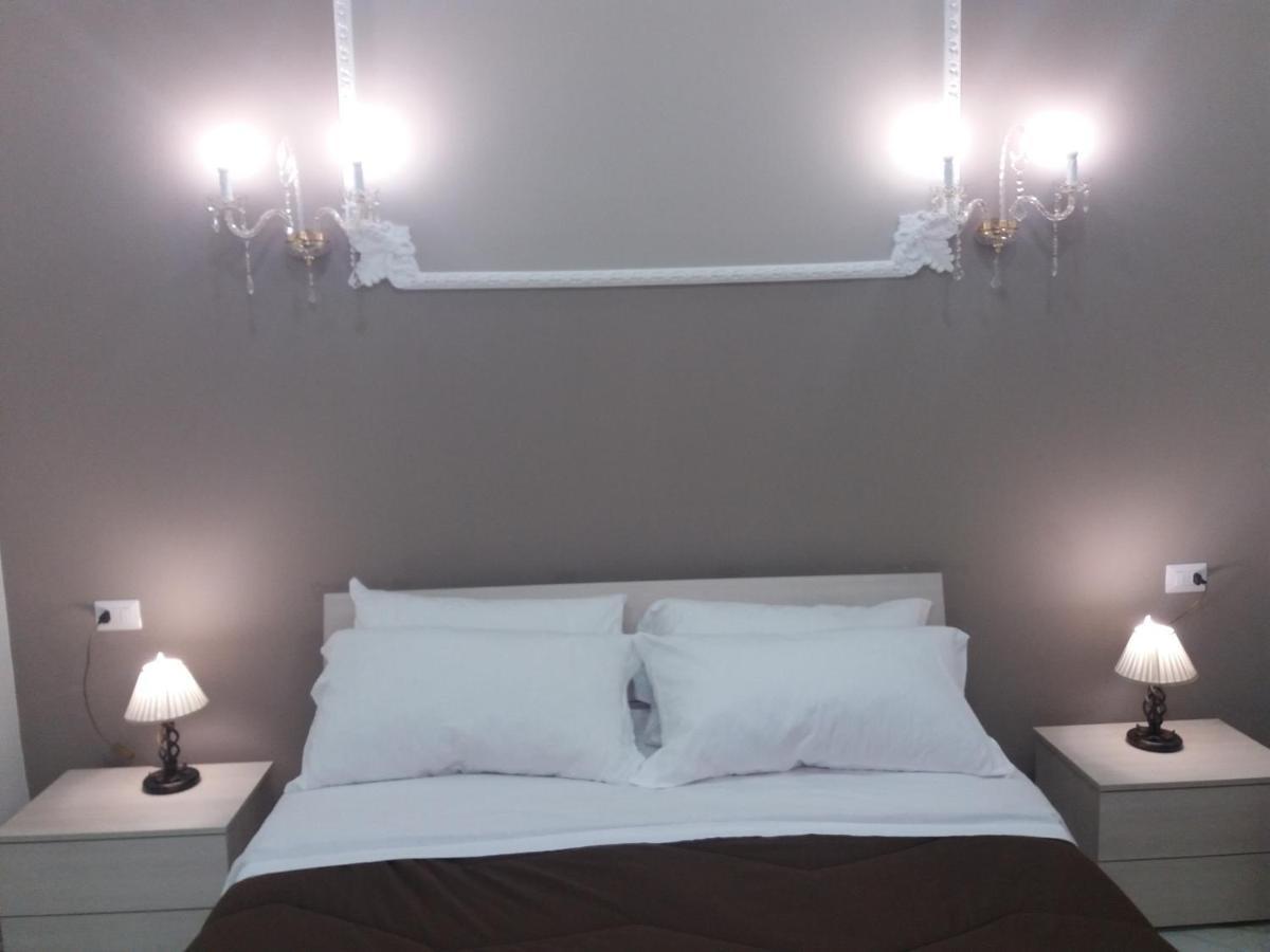 B&Bhotel Emmanuel Napoli Buitenkant foto