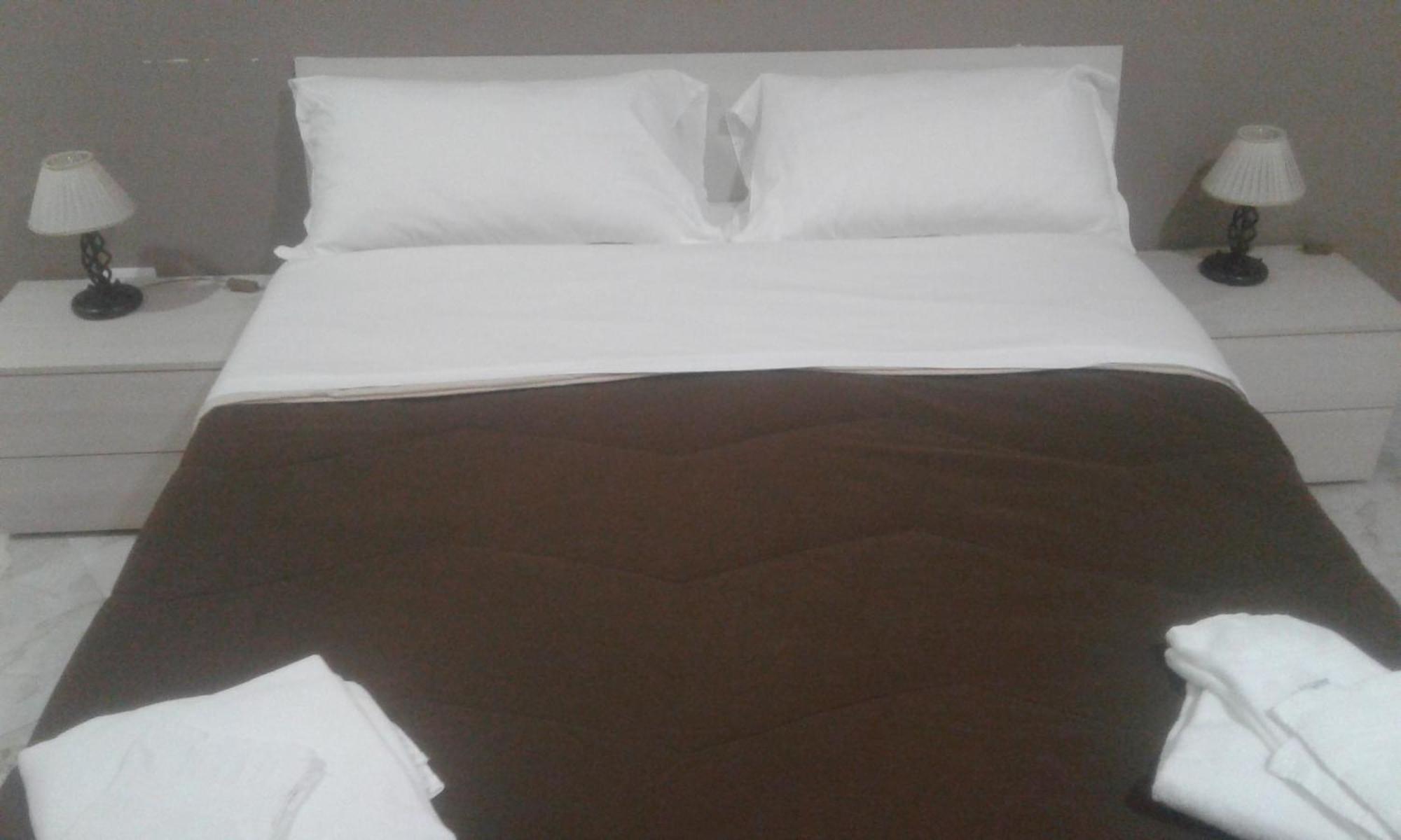 B&Bhotel Emmanuel Napoli Buitenkant foto